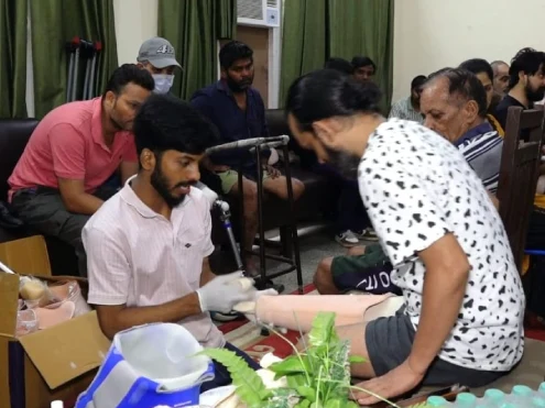 <strong>Free Artificial Limbs Camps</strong>Through monthly measurement and fitment camps using advanced technology from Fupro Innovation, we have helped 300+ individuals regain mobility and independence